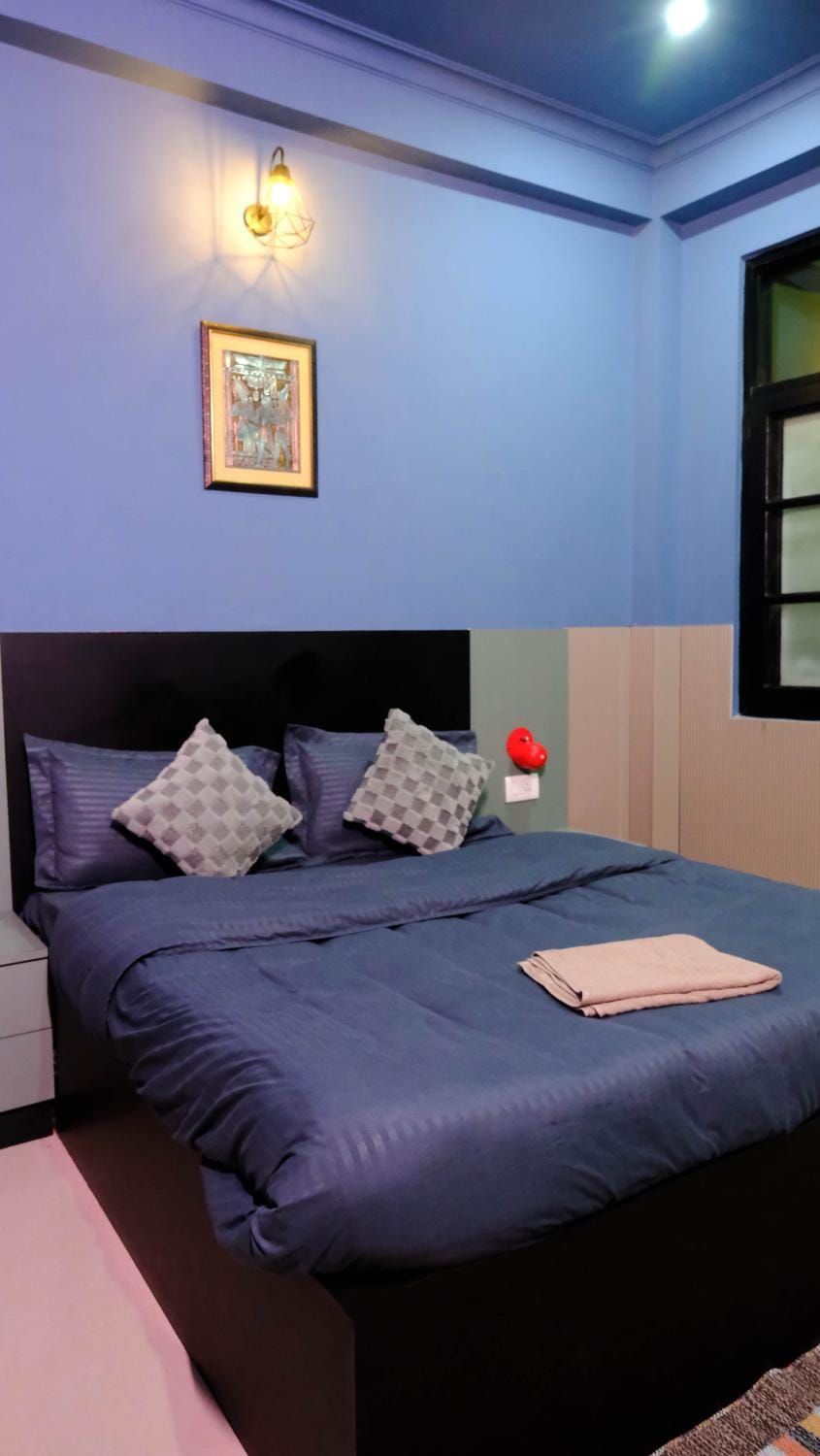 Quiet Corner 4BHK Villa Villa in Uttar Pradesh