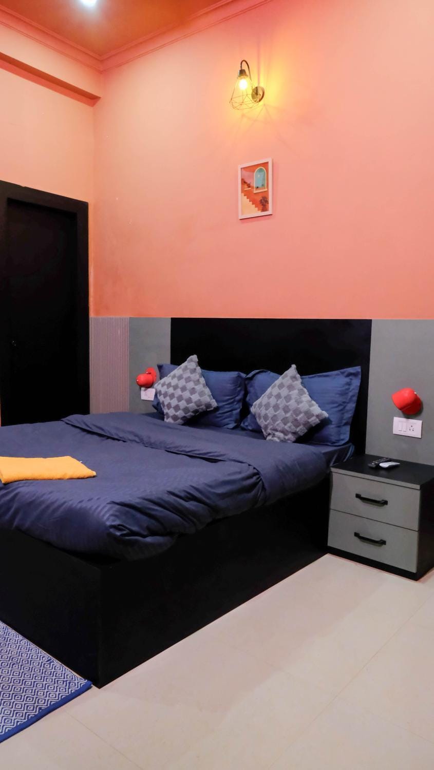 Quiet Corner 4BHK Villa Villa in Uttar Pradesh