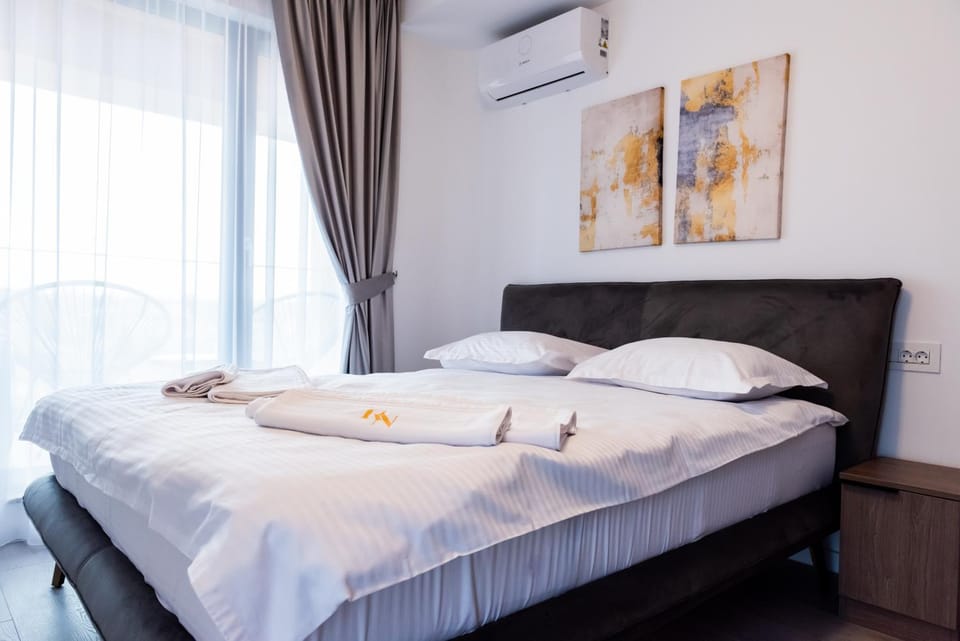Emerald Halo Apartment Apartment in Bucharest