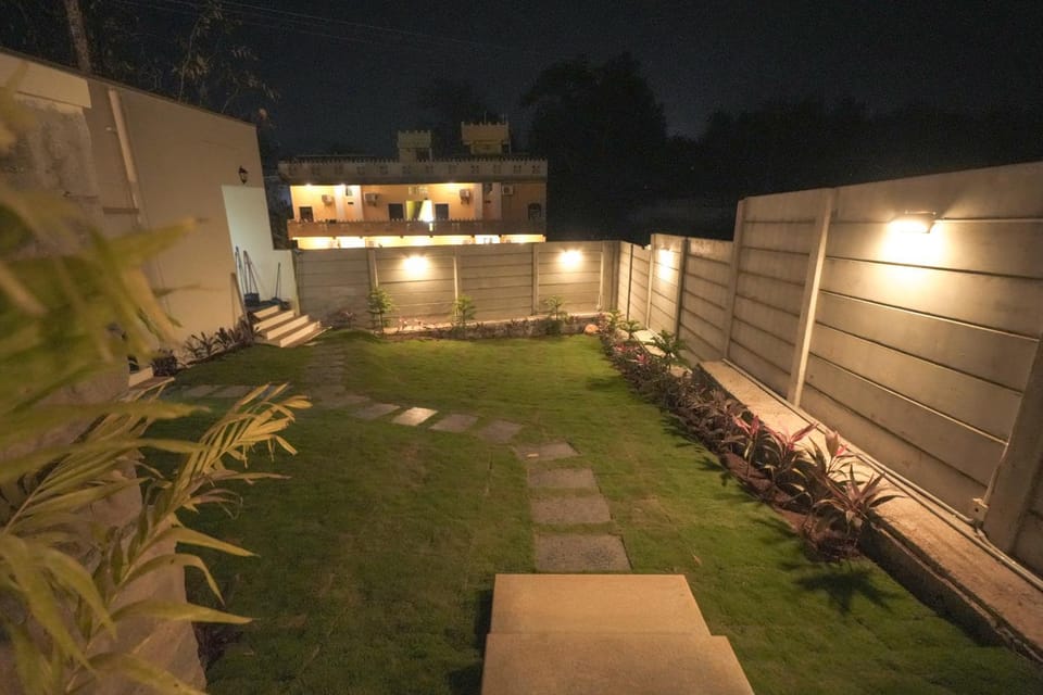Garden, Garden view
