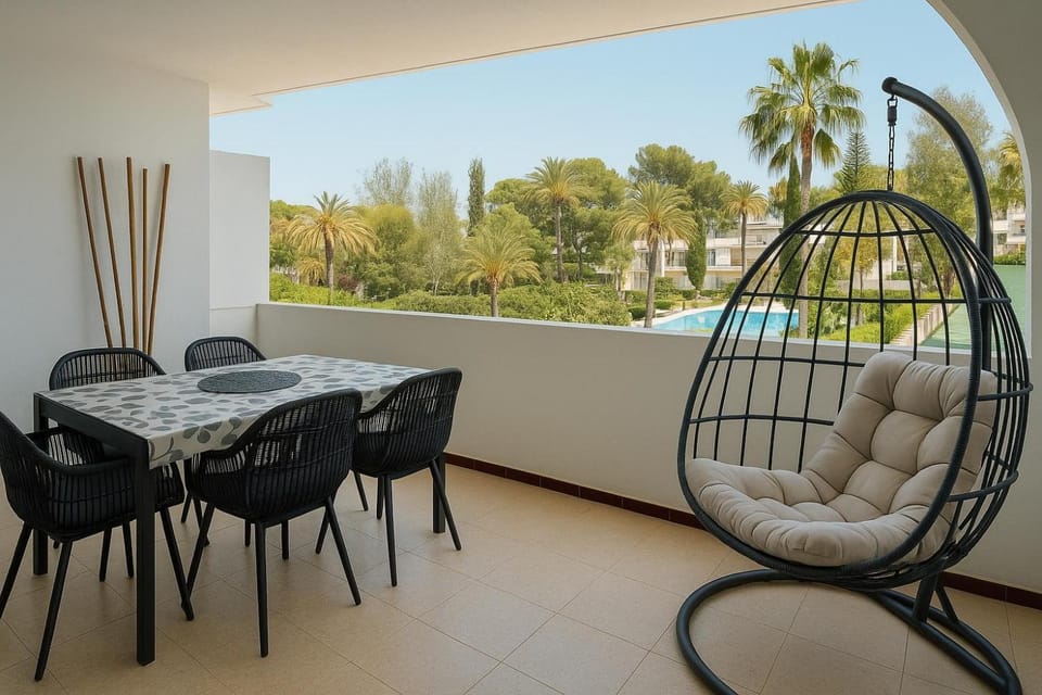 Patio, Day, Balcony/Terrace, Pool view, Swimming pool
