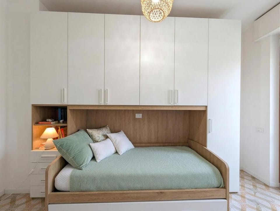 150m from the Sea - AC WiFi Balcony Sleeps 6 Apartment in Grottammare