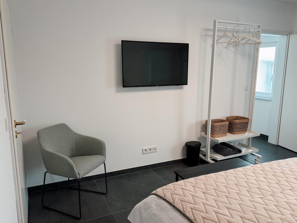TV and multimedia, Bedroom