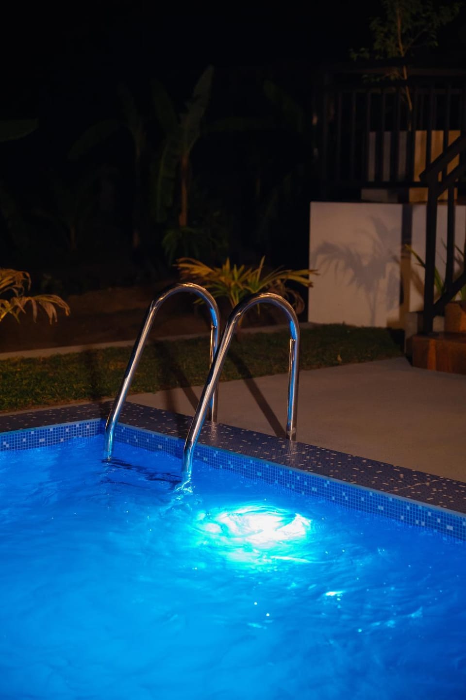 Night, Swimming pool