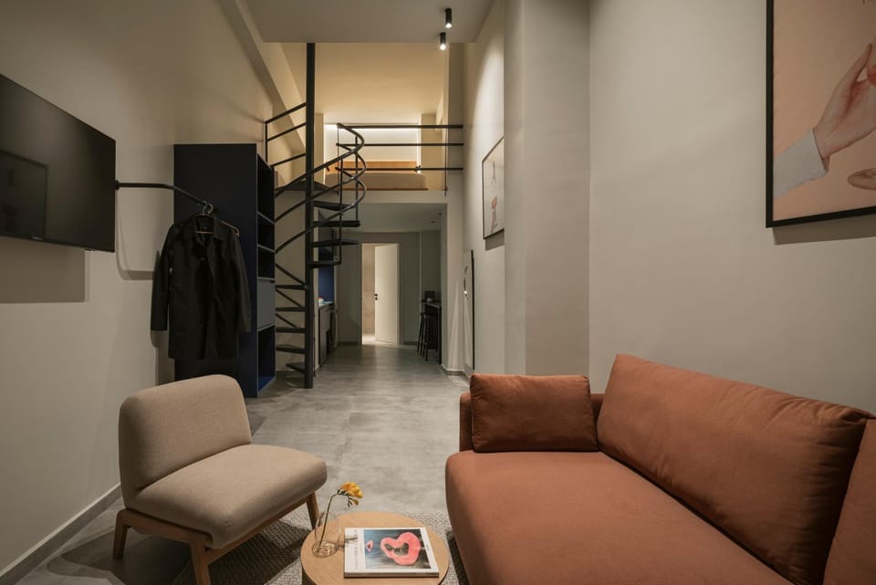 Living room, Seating area