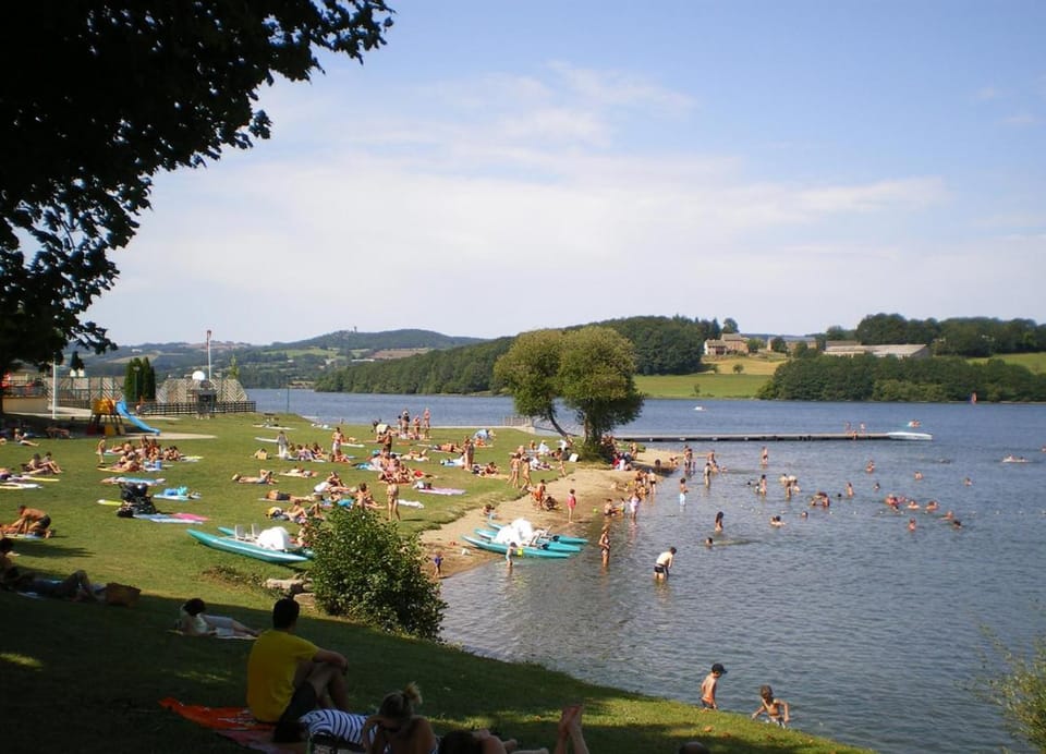 Beach, Lake view