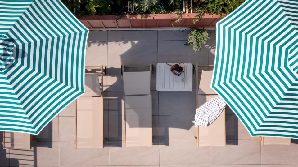 Patio, Day