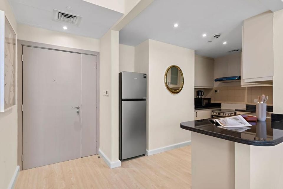 The Smart Concierge - Bahar 6 Apartment in Dubai