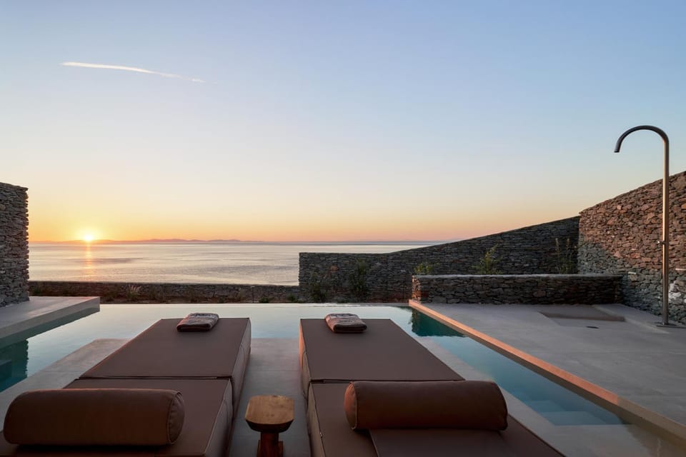 Pool view, Sea view, Swimming pool, Sunrise, sunbed
