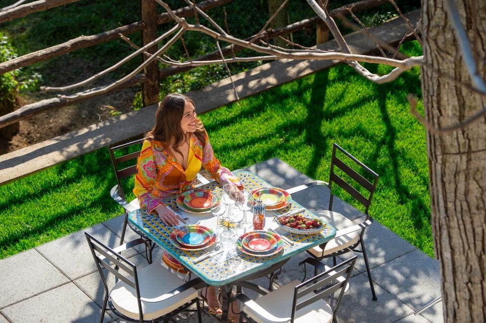 Patio, Day, People, Garden