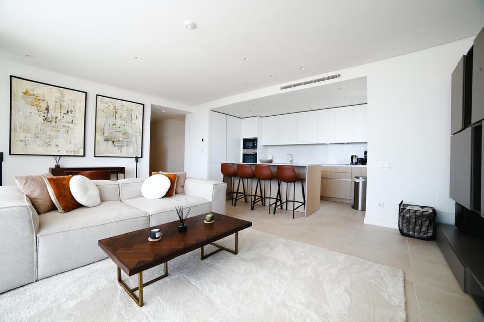 Kitchen or kitchenette, Living room, Seating area