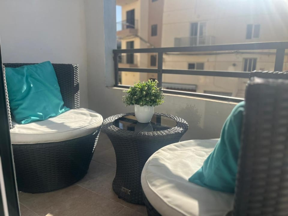 Balcony/Terrace, Seating area