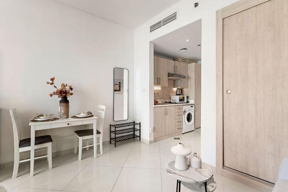 The Smart Concierge - Seven Palms Apartment in Dubai