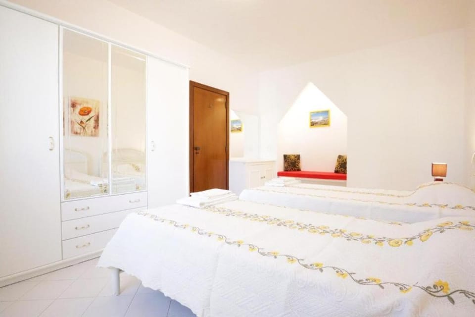 Aldeia Joinal V & XII - Swimming Pool - FREE WIFI - BY BEDZY Apartment in Guia