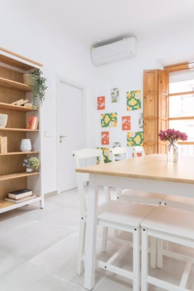 Amplio apartamento en Almeria centro Apartment in Almería
