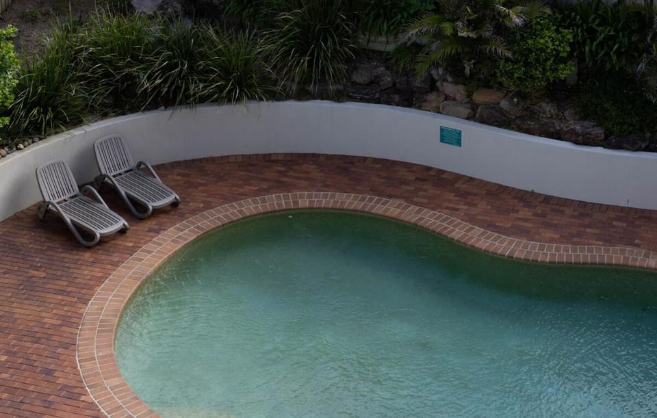 Summer Cove on the Ocean with Pool Apartment in Coolum Beach