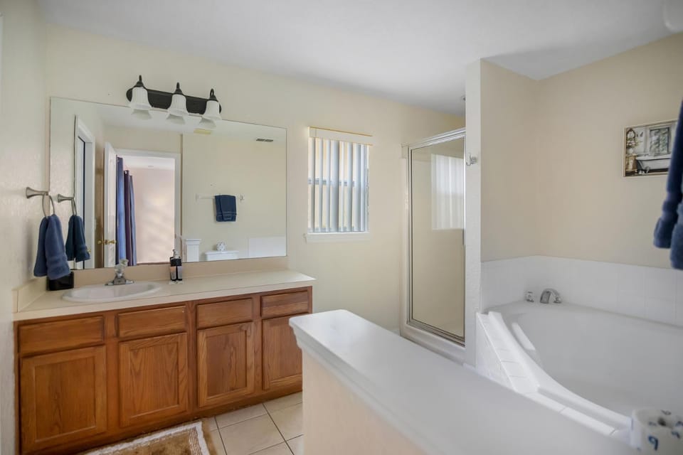 Disney dream home with pool and themed rooms House in Four Corners