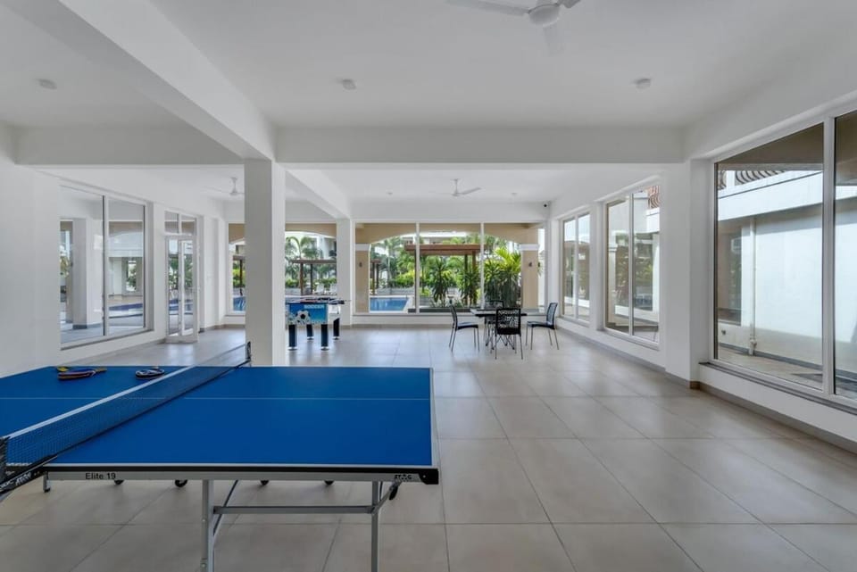 Game Room, Table tennis