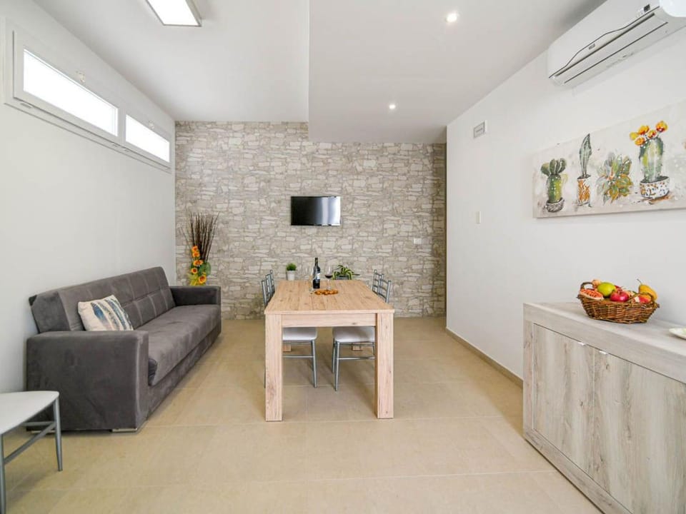 Apartment Wohnung Laura by Interhome Apartment in Avola