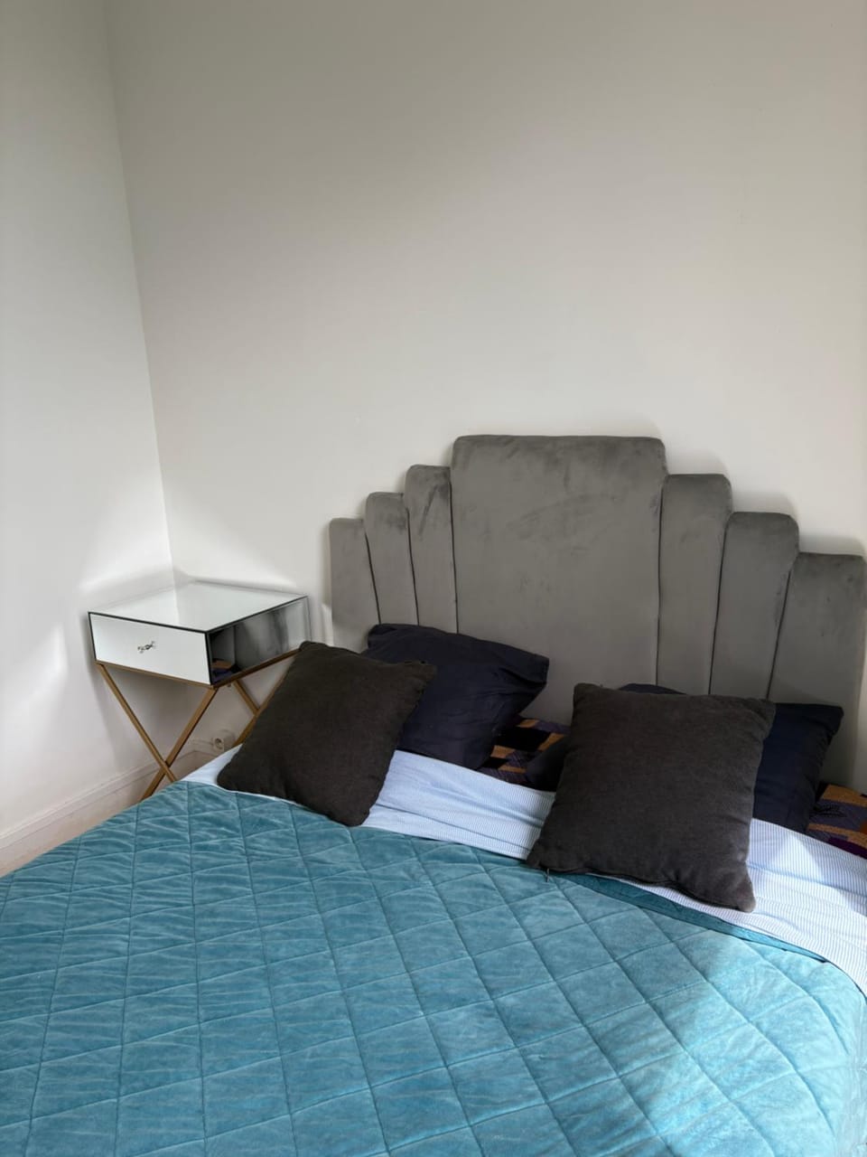 Cozy, bright house with terrace & free parking 2 rooms House in Centre-Val de Loire