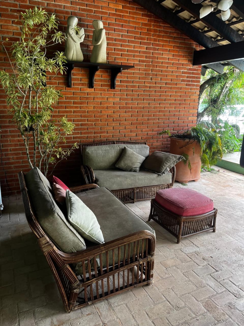 Balcony/Terrace, Living room, Internal: Not applicable to any particular room