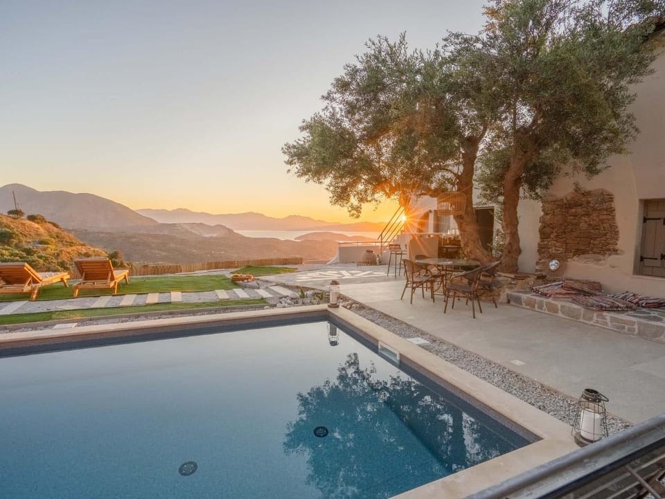 Natural landscape, Pool view, Sea view, Swimming pool, Sunset, sunbed