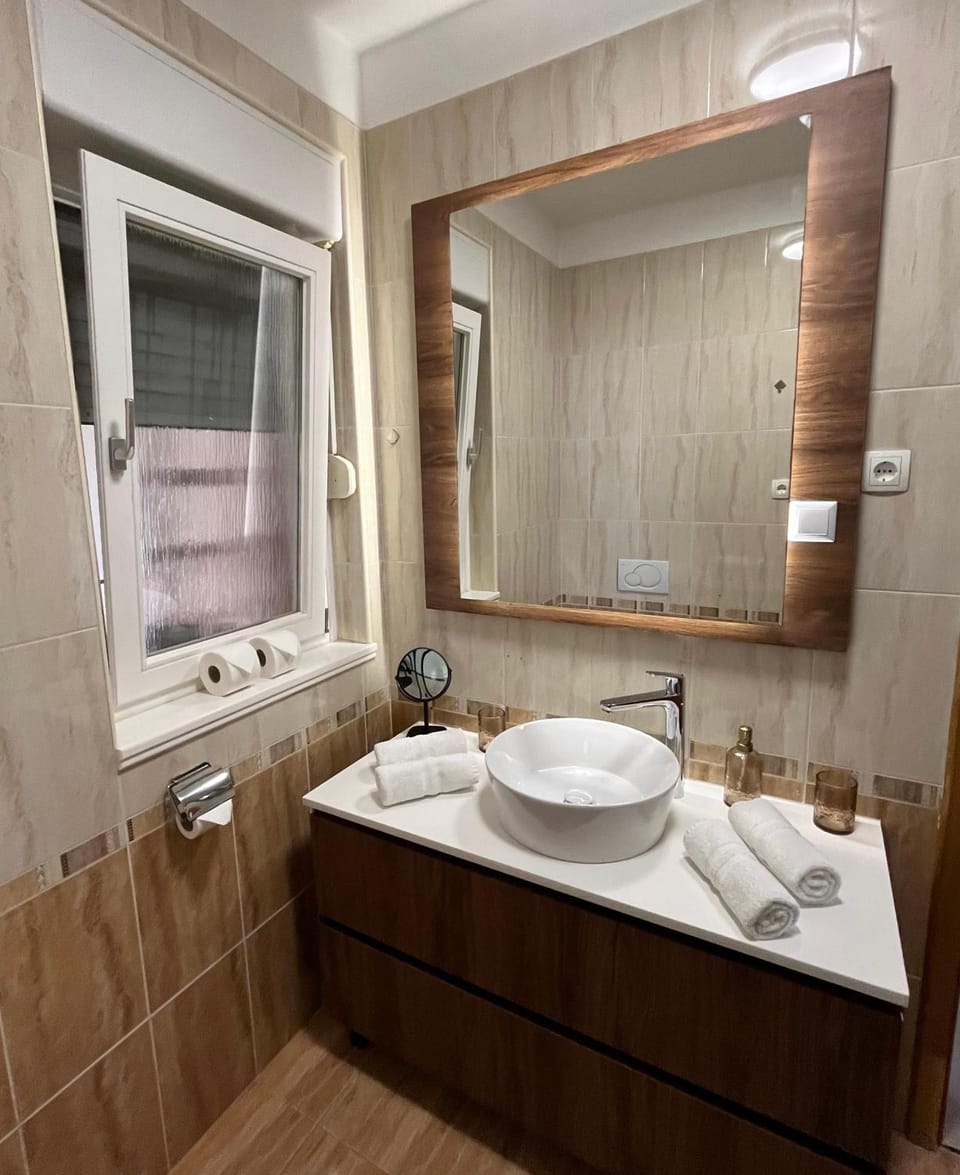 Apartment Bašanija Fig Apartment in Istria County