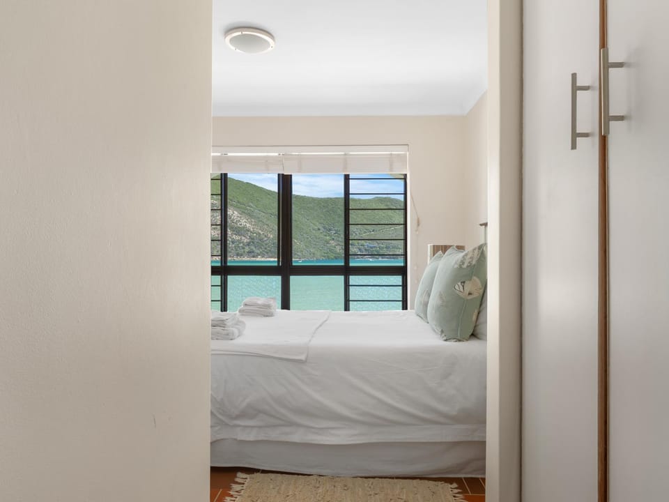 Shoreline Villa House in Knysna