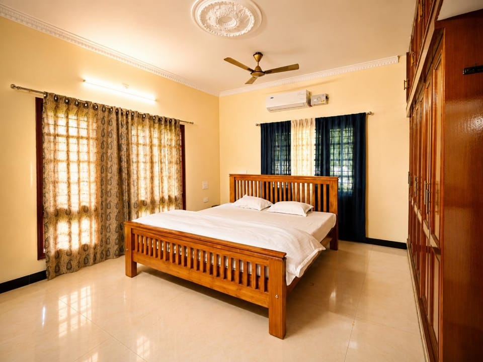 Bed, Bedroom