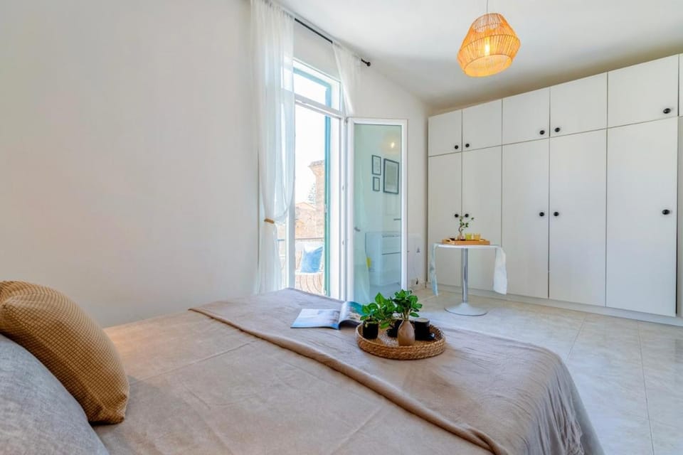Bed, Bedroom, wardrobe