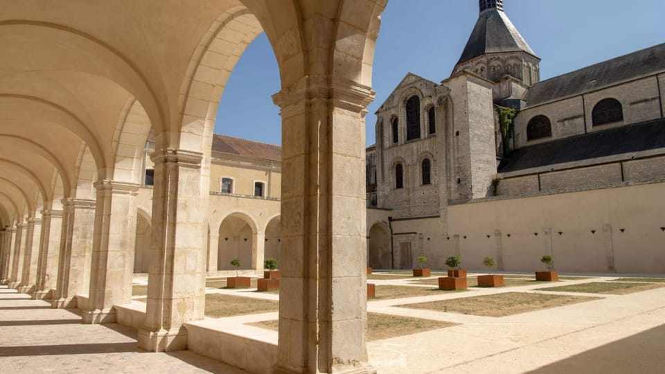 Maison au pied des remparts House in La Charité-sur-Loire