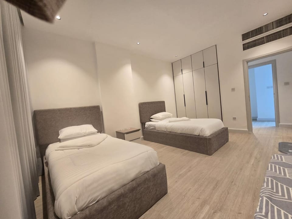 2 Bed room Apartment Luxurious Apartment in Abu Dhabi