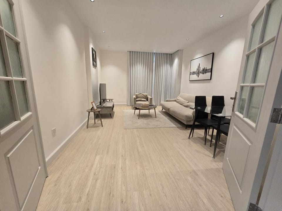 2 Bed room Apartment Luxurious Apartment in Abu Dhabi