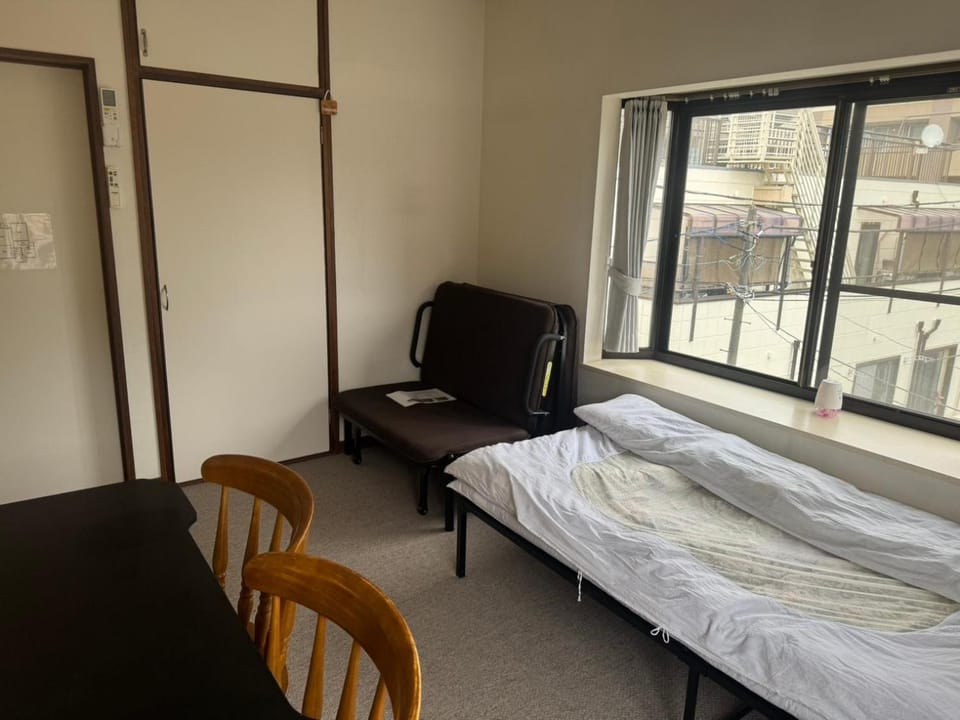 YCS2 Guest house, good access to Shinjuku Bed and Breakfast in Tokyo Prefecture
