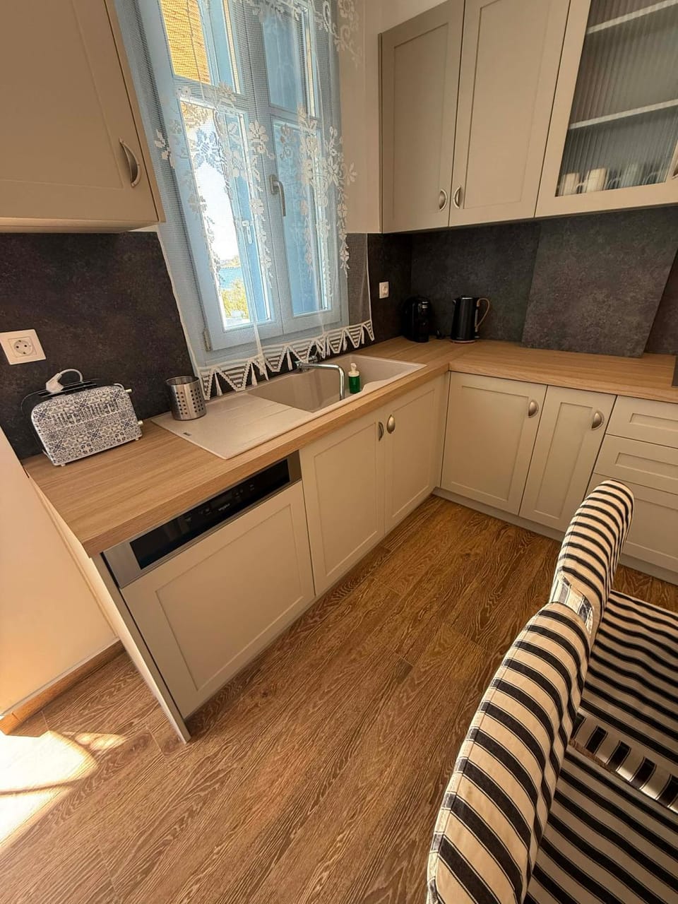 kitchen, kitchen