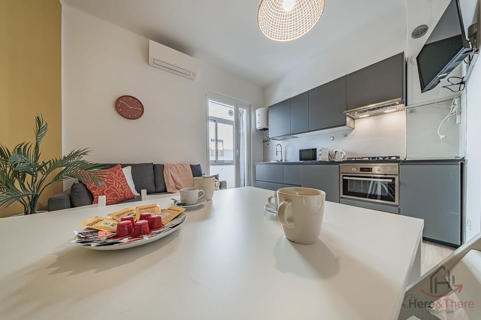 Kitchen or kitchenette, oven, stove