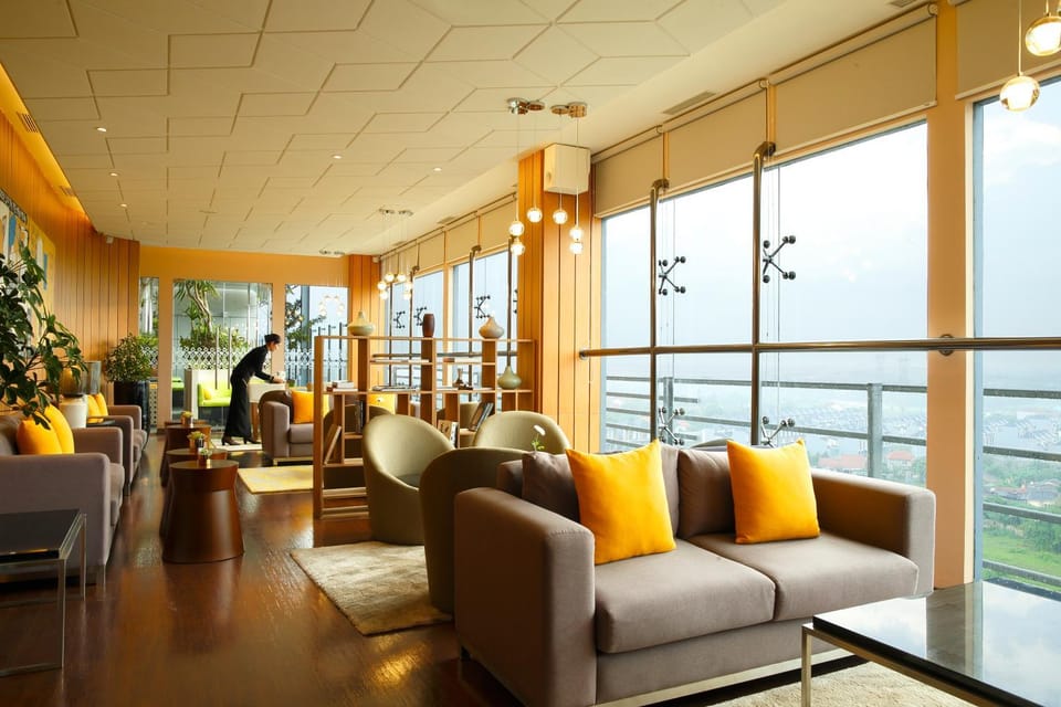 Day, Lounge or bar, Lounge or bar