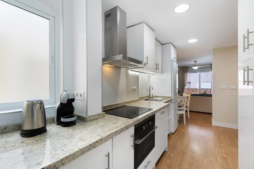 Kitchen or kitchenette, Living room