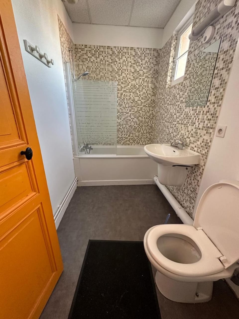 Hôtel de la gare - Petit Studio Hotel in Occitanie