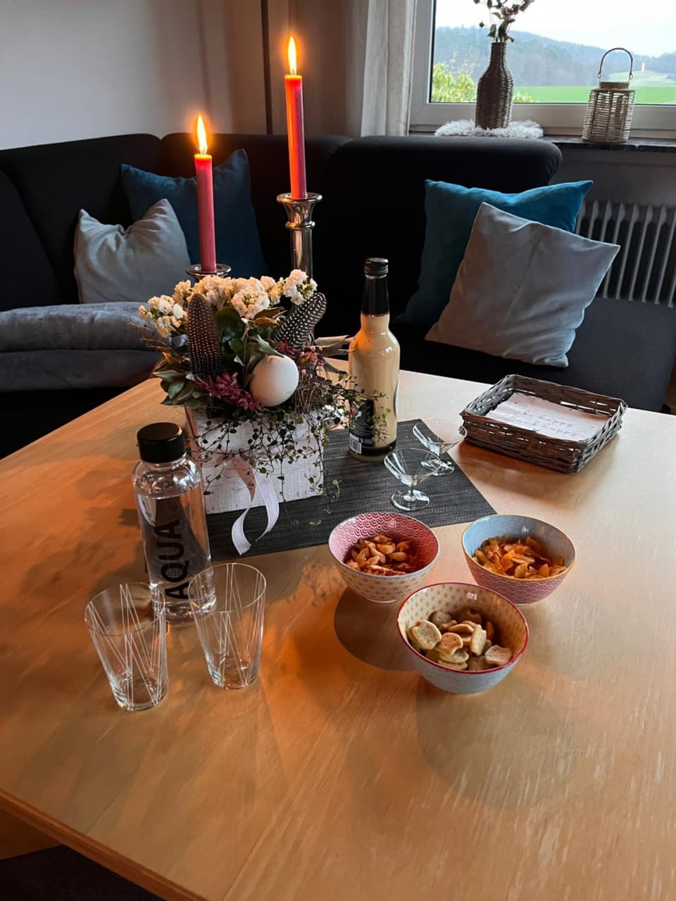 Living room, Dining area