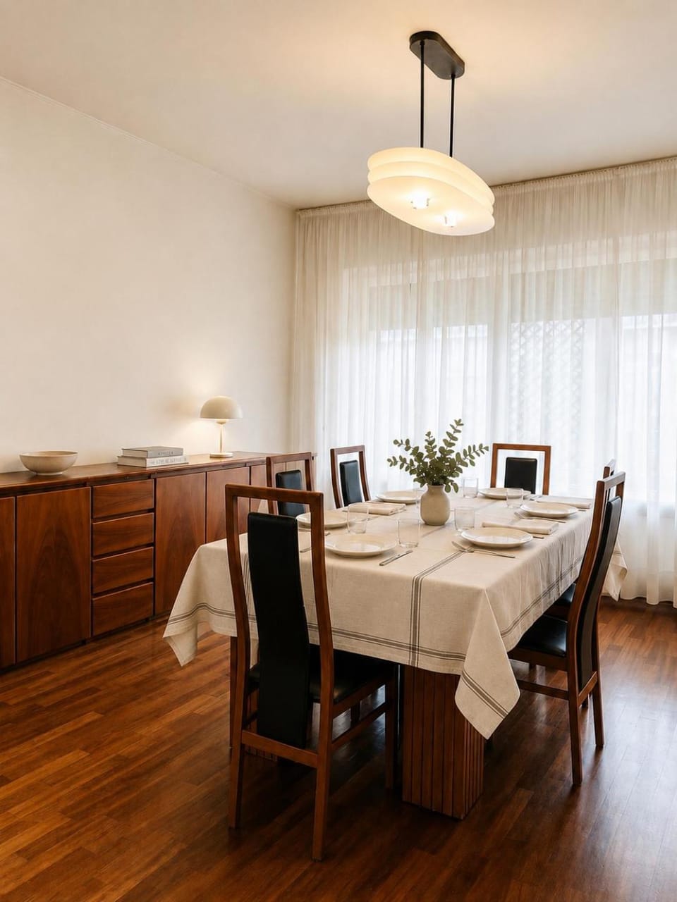 Communal lounge/ TV room, Living room, Lounge or bar, Seating area, Floor plan, Dining area, Lunch