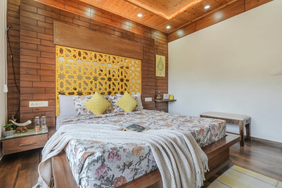 ELIVAAS Signature Aaram Bagh Pet-friendly Villa With Views and Terrace Sit-Out Villa in Himachal Pradesh