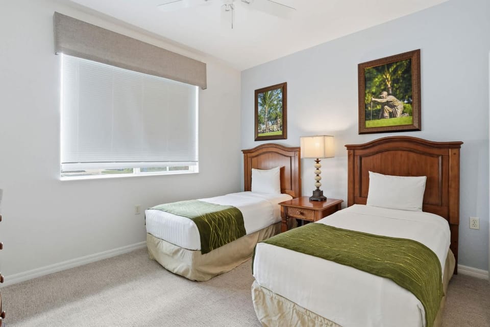 414 -Wheelchair Accessible - Sleeps 6 House in Lely Resort
