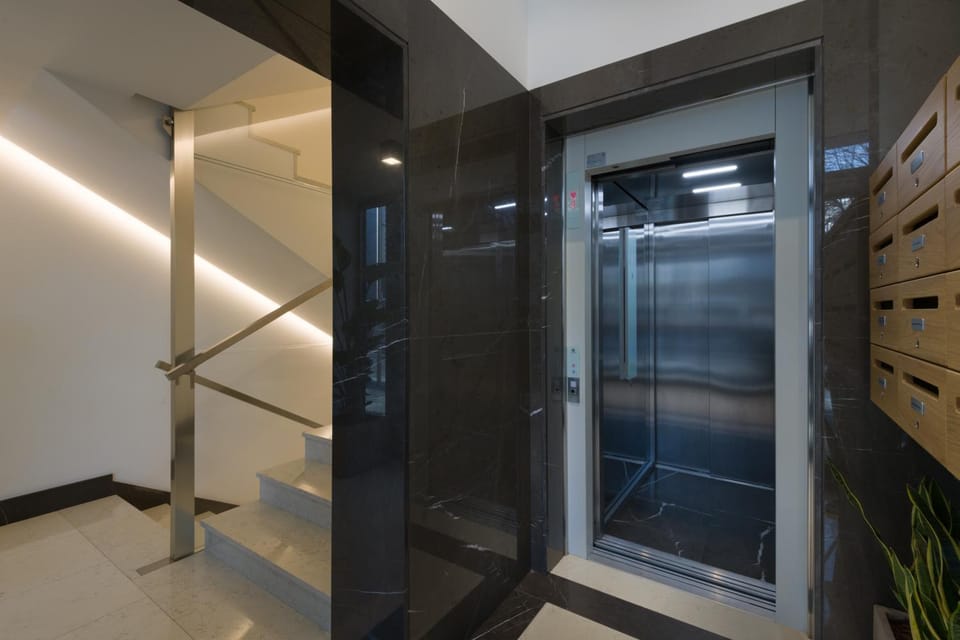 elevator