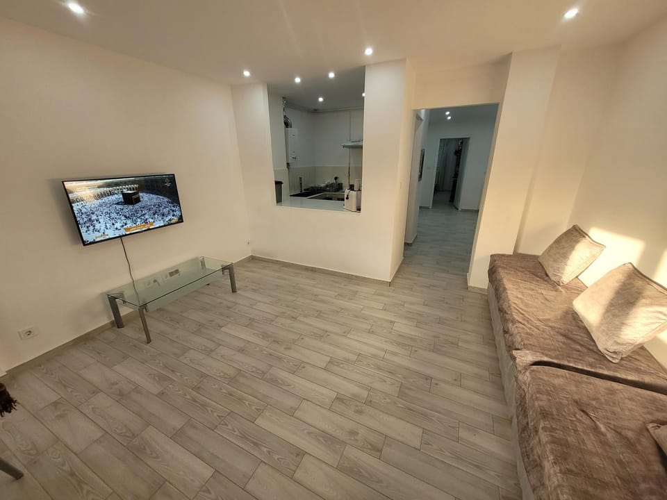 l'escale dans un appartement tout équipé Apartment in Algiers [El Djazaïr]