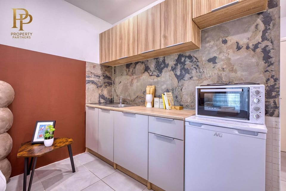 Stylish Sliema Studio with Balcony & Sea Views Apartment in Sliema