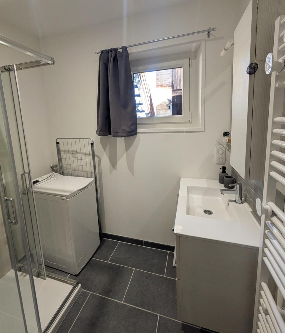 L'Escale Du Rhône, Charmant T2 Apartment in Auvergne-Rhône-Alpes