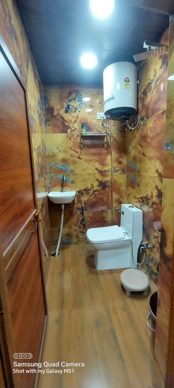Vishal guest House Apartment in Uttar Pradesh