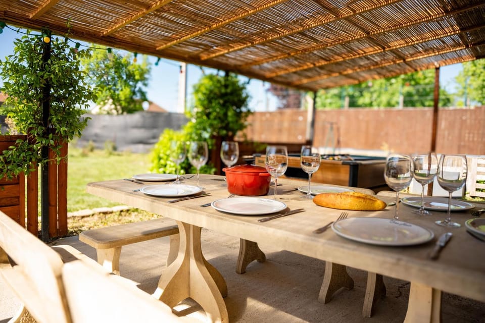 Maison au calme avec jardin et piscine House in Provence
