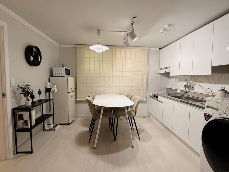 Maison Itaewon Apartment in Seoul